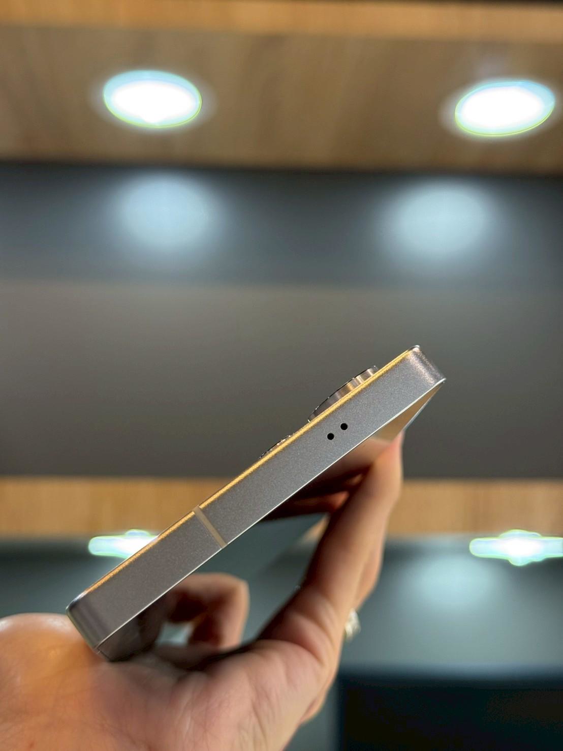 Samsung Galaxy S25 Ultra 12/256GB สี Titanium Whitesilver