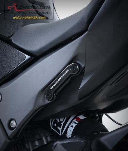 ขาจับท่อ RG สำหรับ ZX10R 2022+