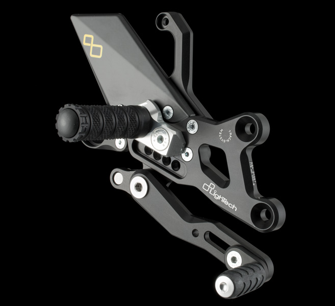 Lightech- เกียร์โยง (Rearsets) สำหรับ R6 2017
