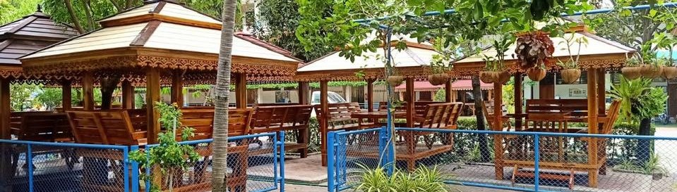 ( รหัส A4-สะเดา รบ.60 ) ศาลา ไม้สะเดา สีเงา เพิ่มชานระเบียง 60 ซม.หลังตั่ง คาตาล / ขนาด 2.00x2.60x3.00 เมตร (เพิ่มระเบียง 60 ซม.)