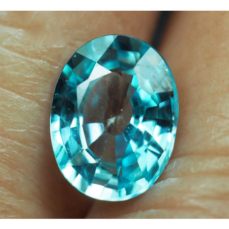เพทาย (Blue Zircon) 1.60 กะรัตสีฟ้า