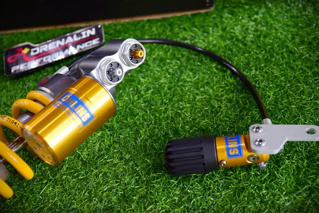 โช้คหลัง ohlins รุ่น TTX GP ตัวท้อปสุด สำหรับ ZX10R 2016+