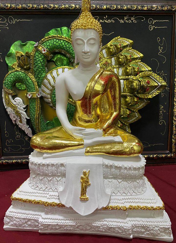 พระปางสมาธิ องค์ใหญ่ กว้าง 13 นิ้ว ปิดทองเค