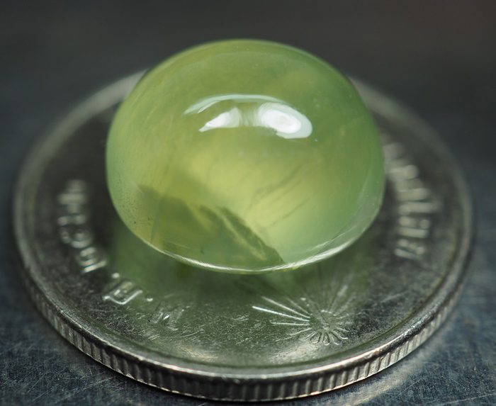 พรีไนท์ (Prehnite) 7.35 กะรัต