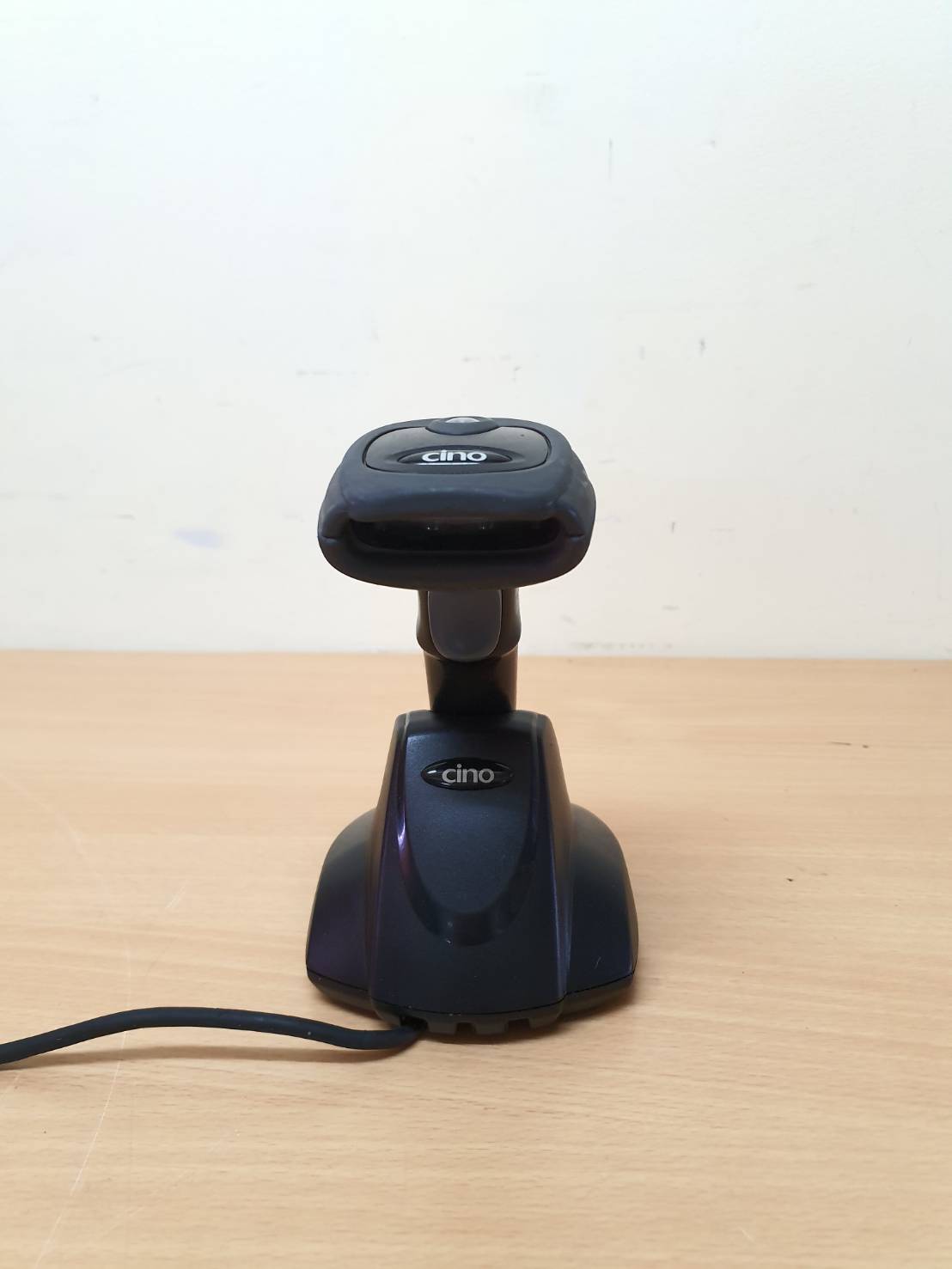 เครื่องอ่านบาร์โค้ดแบบไร้สาย ไร้สาย Bluetooth ยี่ห้อ CINO F790BT (1D) มือสอง