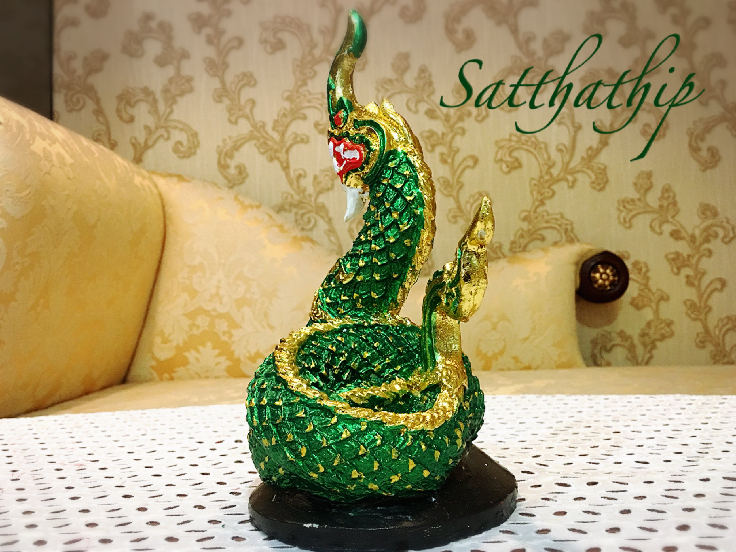 พญานาค (เซรามิก ลงสี) - Nāga