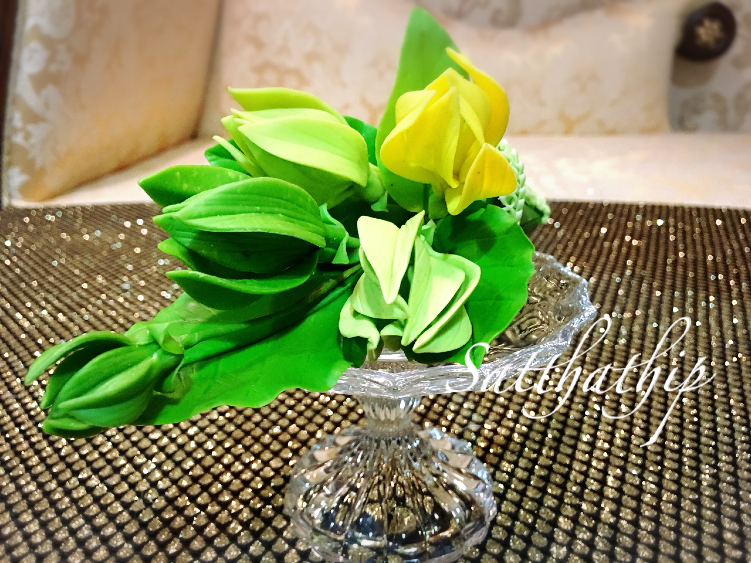 ชุดกรวยดอกกระดังงา ประดิษฐ์จากดิน พร้อมพานแก้ว - ดอกกระดังงา - Cananga flower