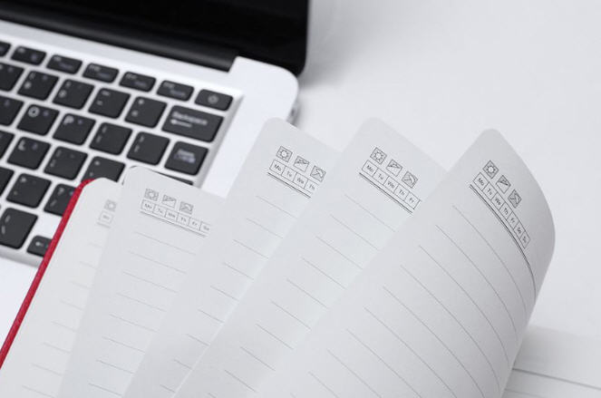 ชุดของขวัญปีใหม่,ชุดสมุด+ปากกา+ที่ห้อยพวงกุญแจ+ที่ใส่บัตรเครดิต,ของขวัญปีใหม่สกรีนโลโก้