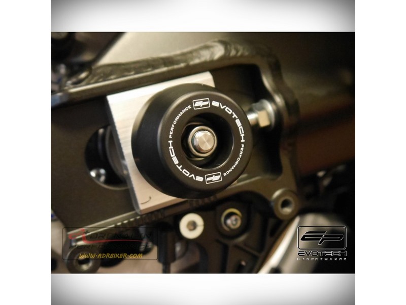 Evotech กันล้มล้อหน้า-หลัง (Front-Rear Axle Protector ) สำหรับ R1 2015+
