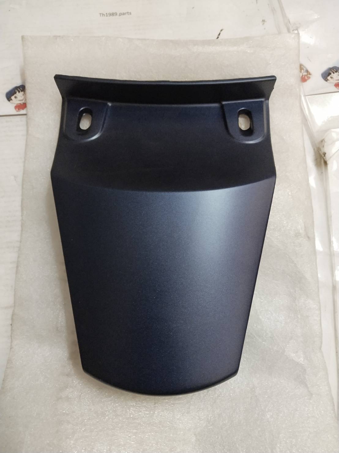ฝาครอบท้ายเบาะ สีน้ำเงิน สำหรับรุ่น MIO ZR อะไหล่แท้ YAMAHA 5VV-F1741-00-PF