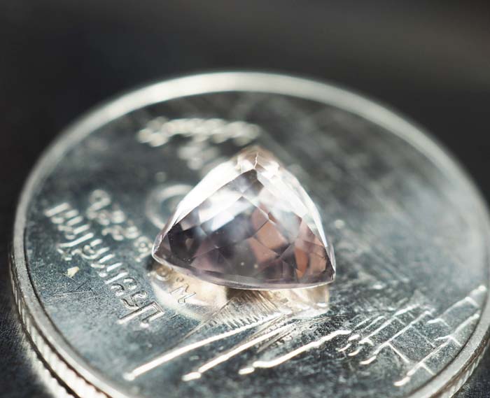 มอร์แกนไนท์ (Morganite) 1.10 กะรัต