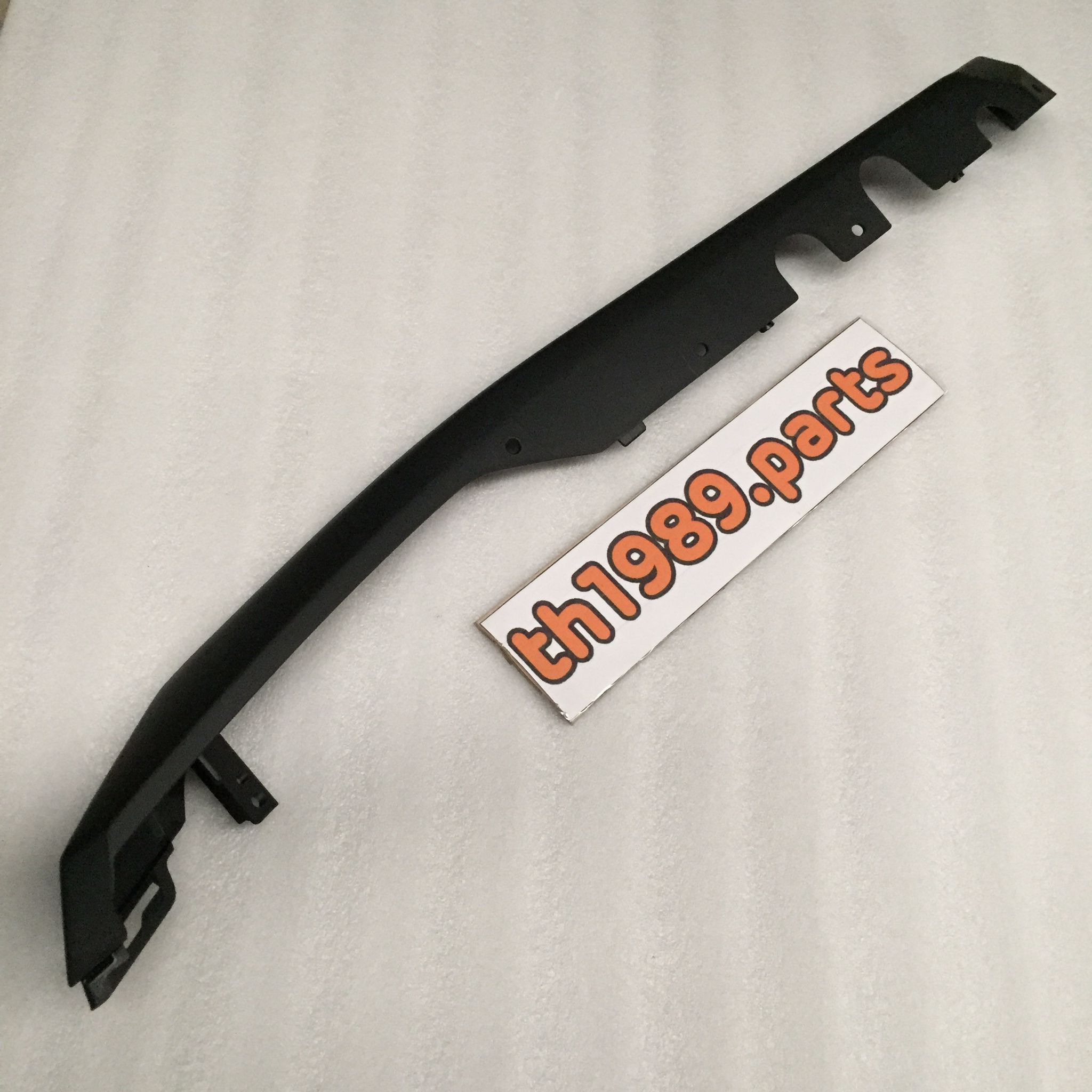 B48-F171R-00 ฝาข้างขวาตัวล่าง M-SLAZ ( ขวา R ) อะไหล่แท้ YAMAHA