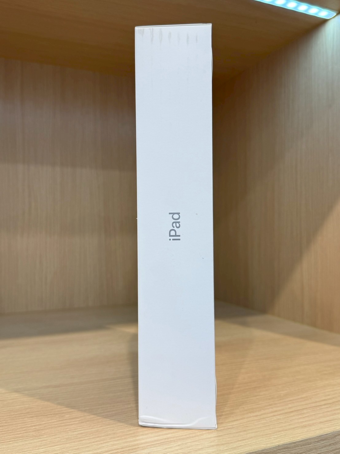 iPad (A16) Wi-Fi 128GB Silver