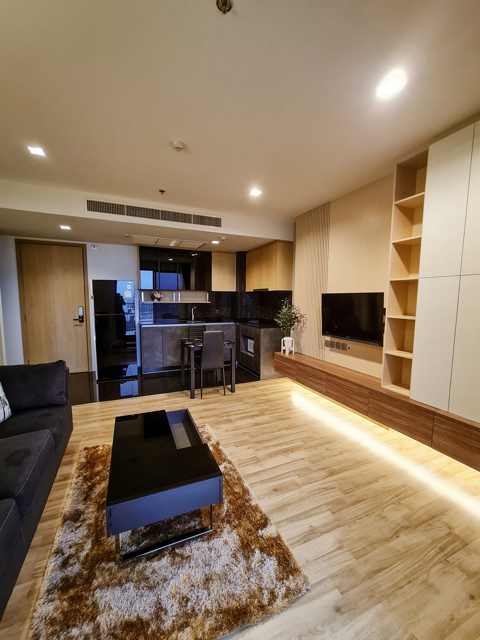 The Line Jatujak-Mochit