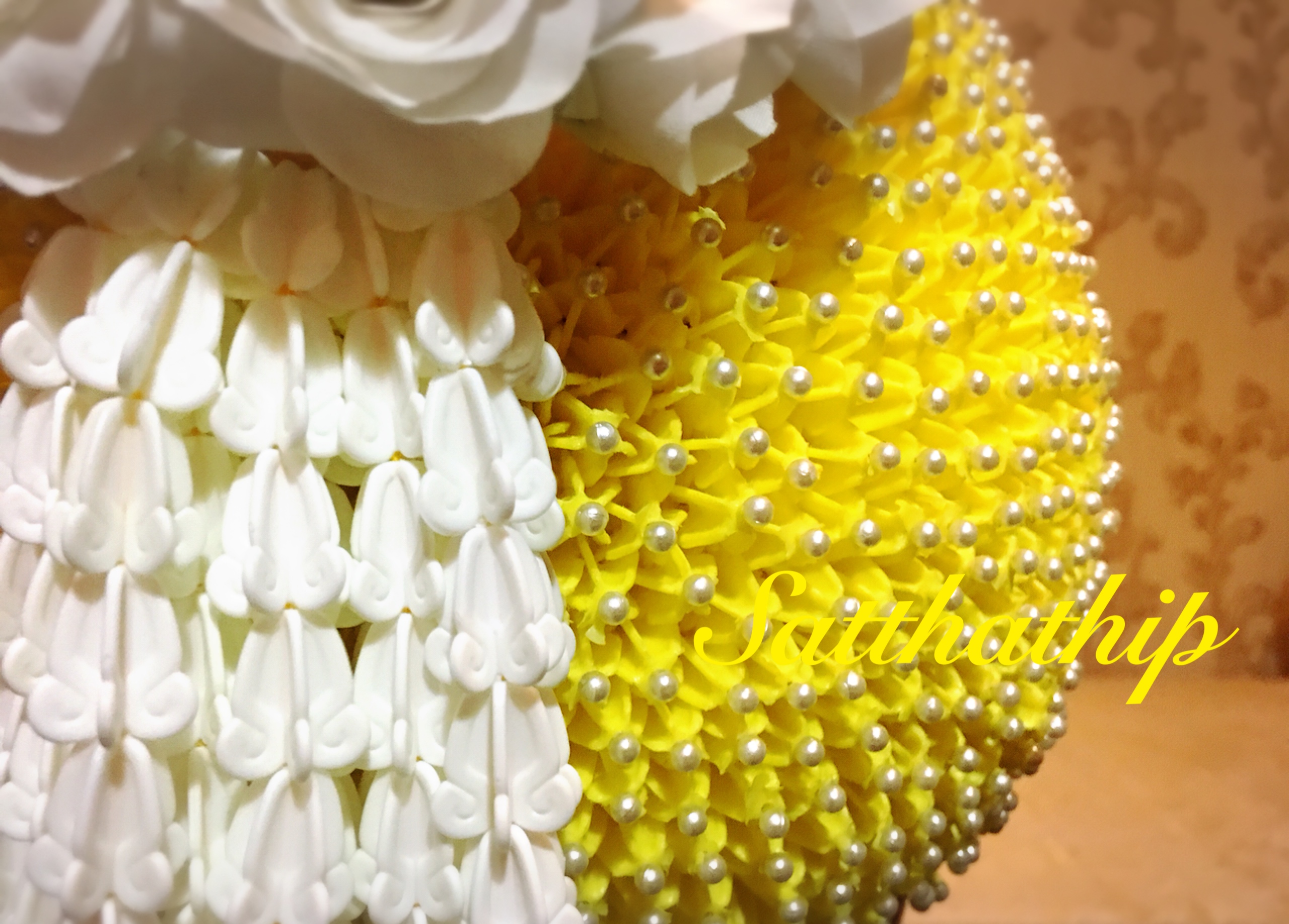 พานพุ่มดอกรักประดิษฐ์ [10"]