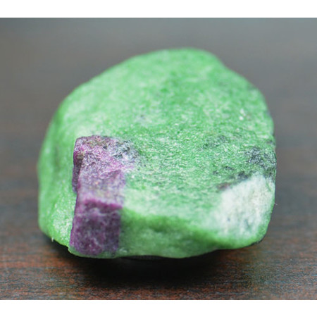 พลอยทับทิมซอยไซต์ (Ruby in Zoisite ) 302 กะรัต