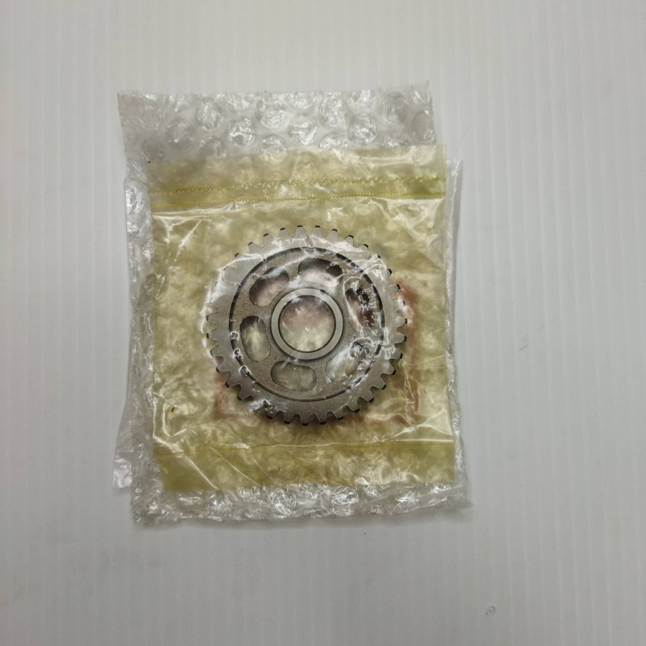 23421-KPH-900 เฟืองตามเกียร์ 1 (35 ฟัน) WAVE125I 2005-2017 อะไหล่แท้ HONDA