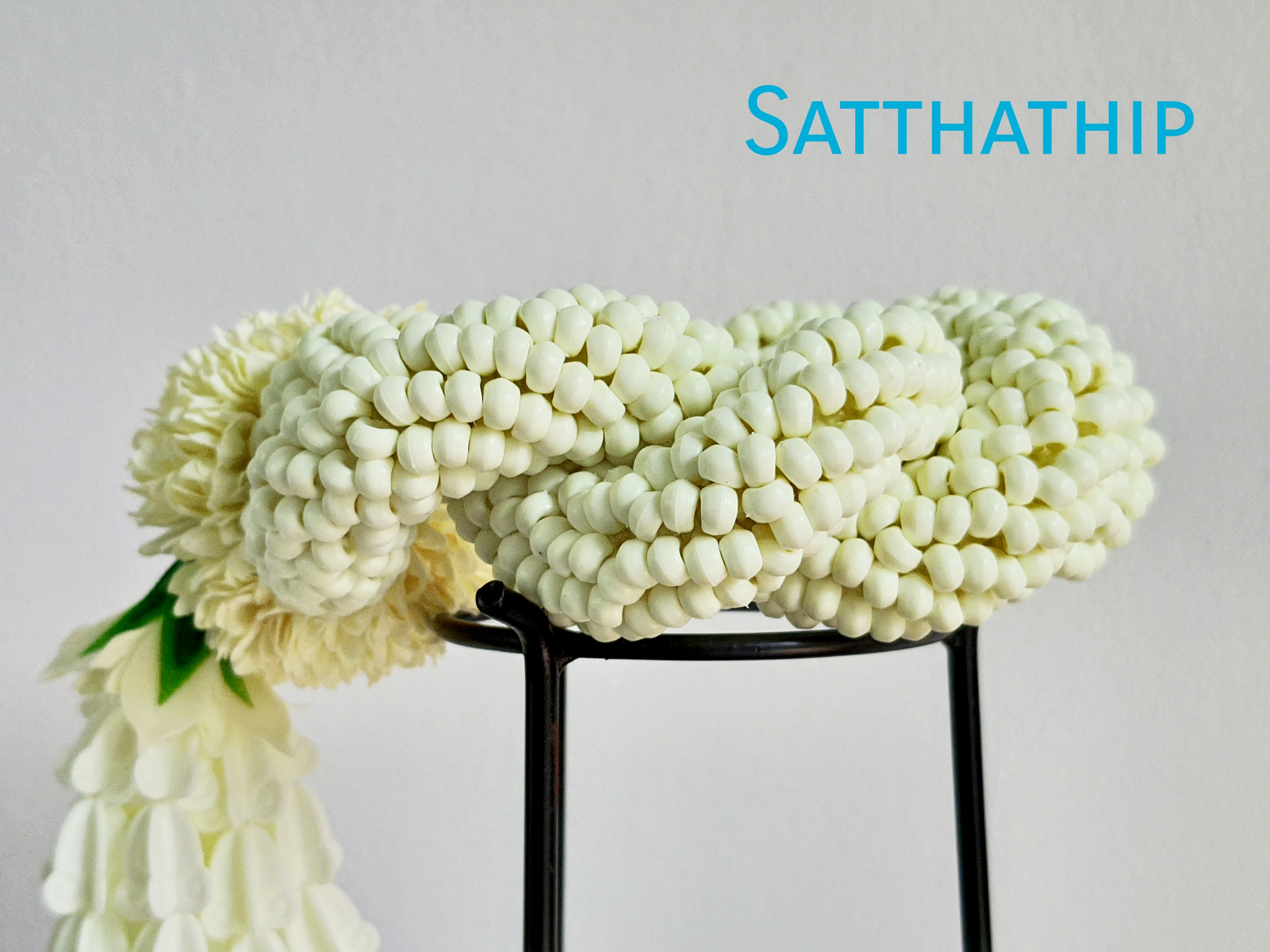 พวงมาลัยดอกรัก - พวงมาลัยดอกรักเกลียว - พวงมาลัยดอกรักเกลียวประดิษฐ์