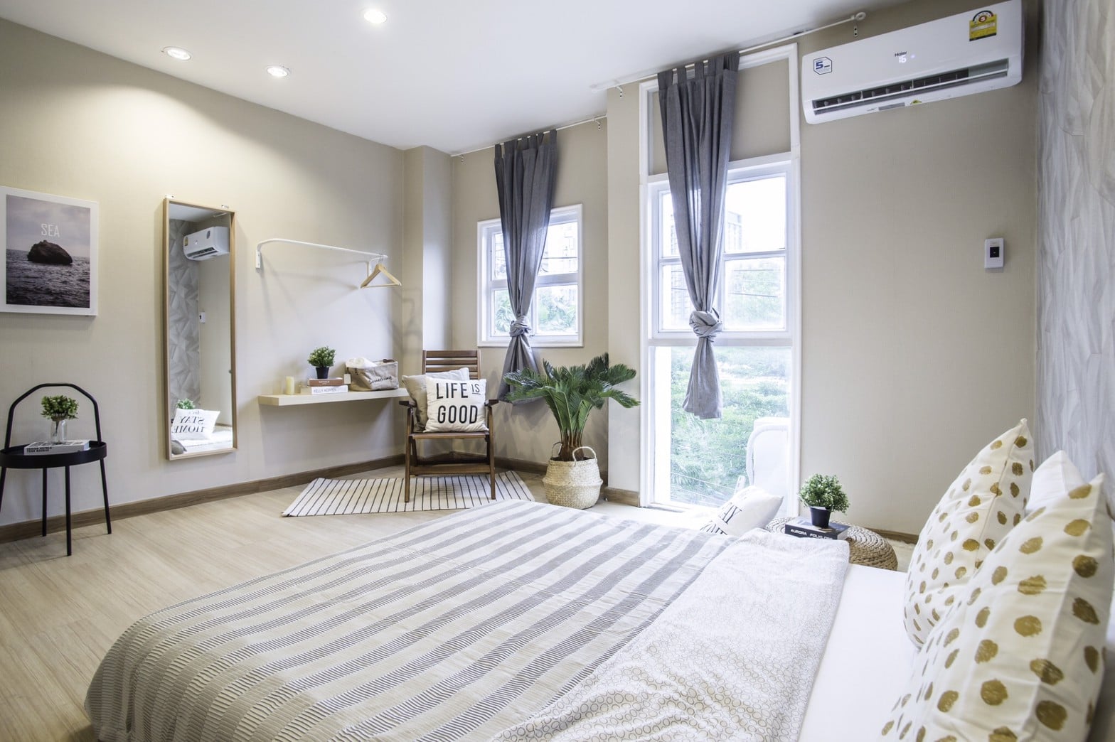 House Townhouse Townhome Home Office Thonglor for rent