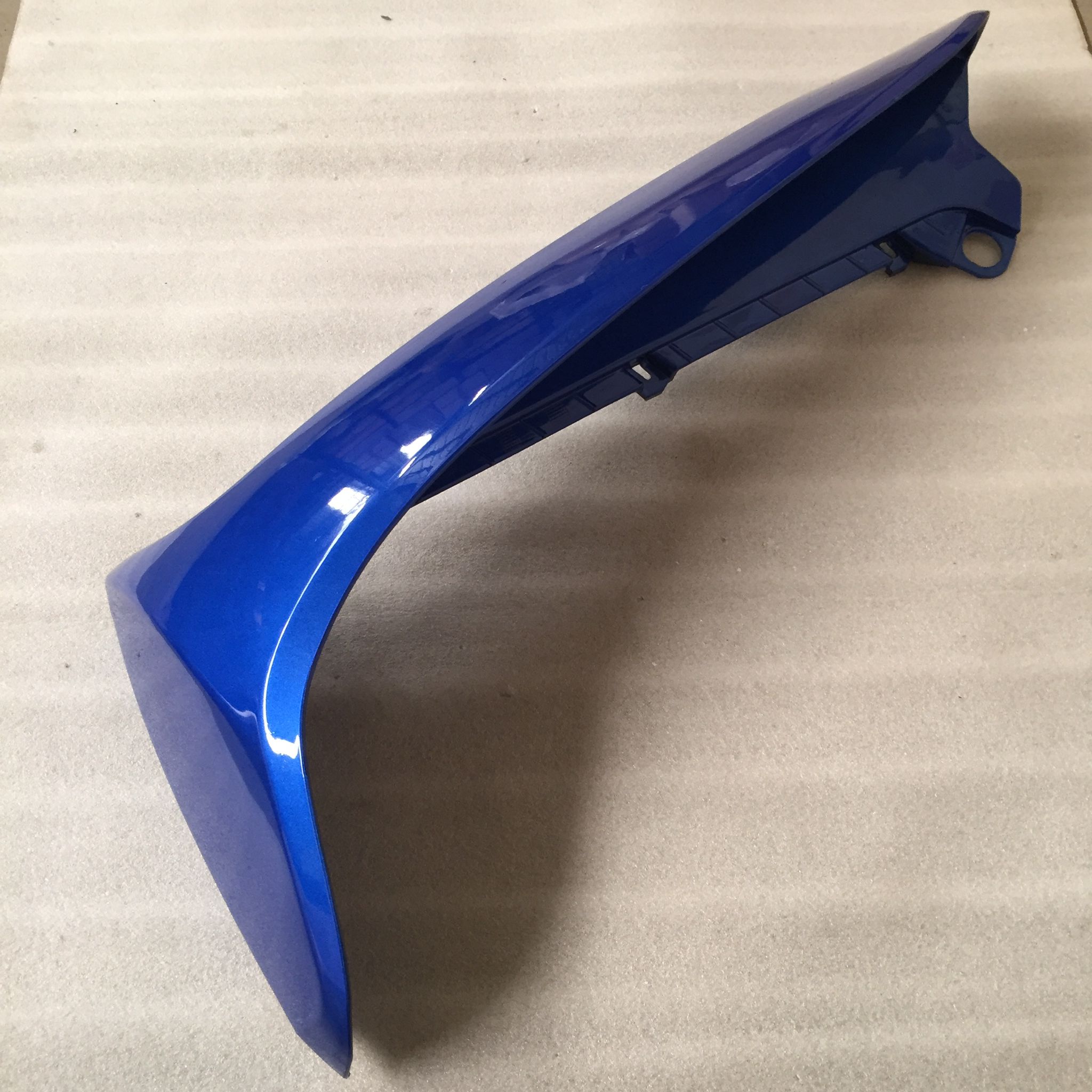 🟩 2211HW100R325 บังลมข้างขวา (R) สีน้ำเงินใหม่ B325 สำหรับรุ่น WAVE100 อะไหล่เทียบ NCA (นำเจริญ) รหัสเทียบ : 64430-KEV-900ZV