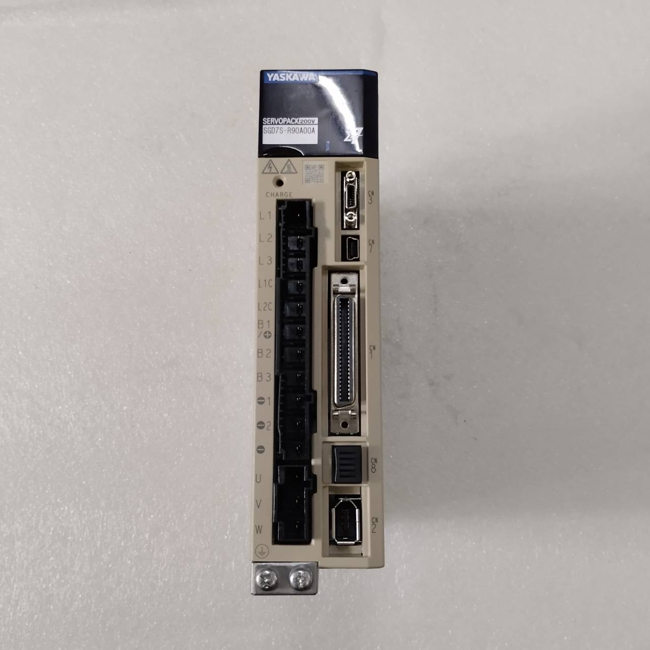SGD7S-R90A00A YASKAWA SERVO DRIVE