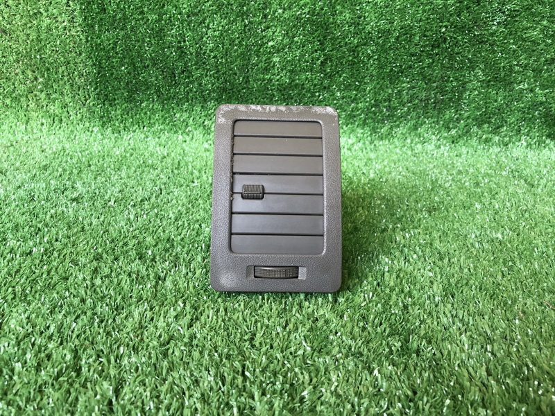 ช่องลมแอร์รถยนต์