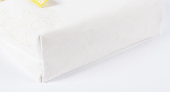 กระเป๋าผ้า,กระเป๋าสกรีนโลโก้,ขนาด30*40*10cm