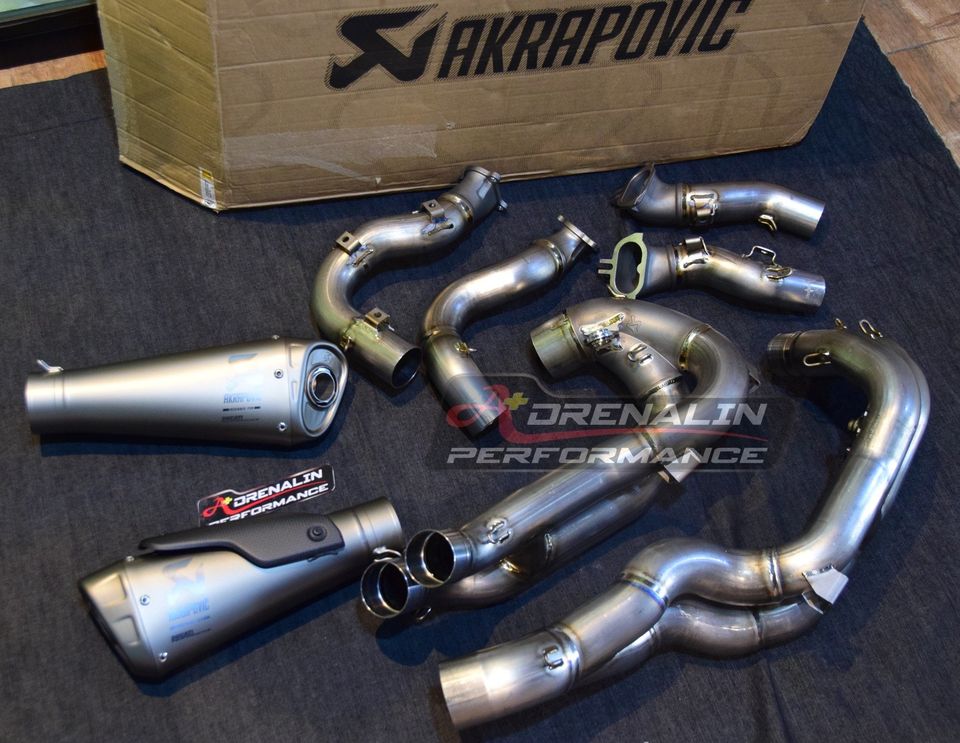 ท่อ Akrapovic full system สำหรับ Street fighter V4 (For Exhibition only)