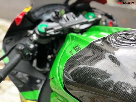 Carbon2Race คาร์บอนครอบถังชิ้นเต็ม (full tank cover) สำหรับ ZX10R 16+