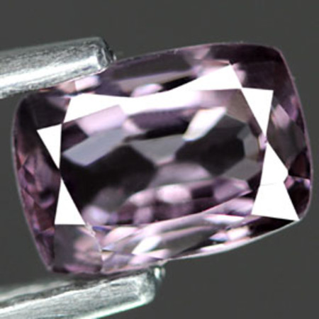พลอยสปิเนล (Purple Spinel ) 1.05 กะรัตสีม่วง