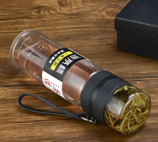 ชุดขวดแก้วพร้อมที่กรองชา,ขวดแก้ว,ขวดแก้วพร้อมที่กรองชา