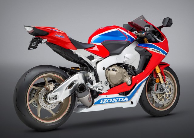 ท่อ Yoshimura รุ่น ALPHA สำหรับ CBR1000 2017 (For Exhibition only)