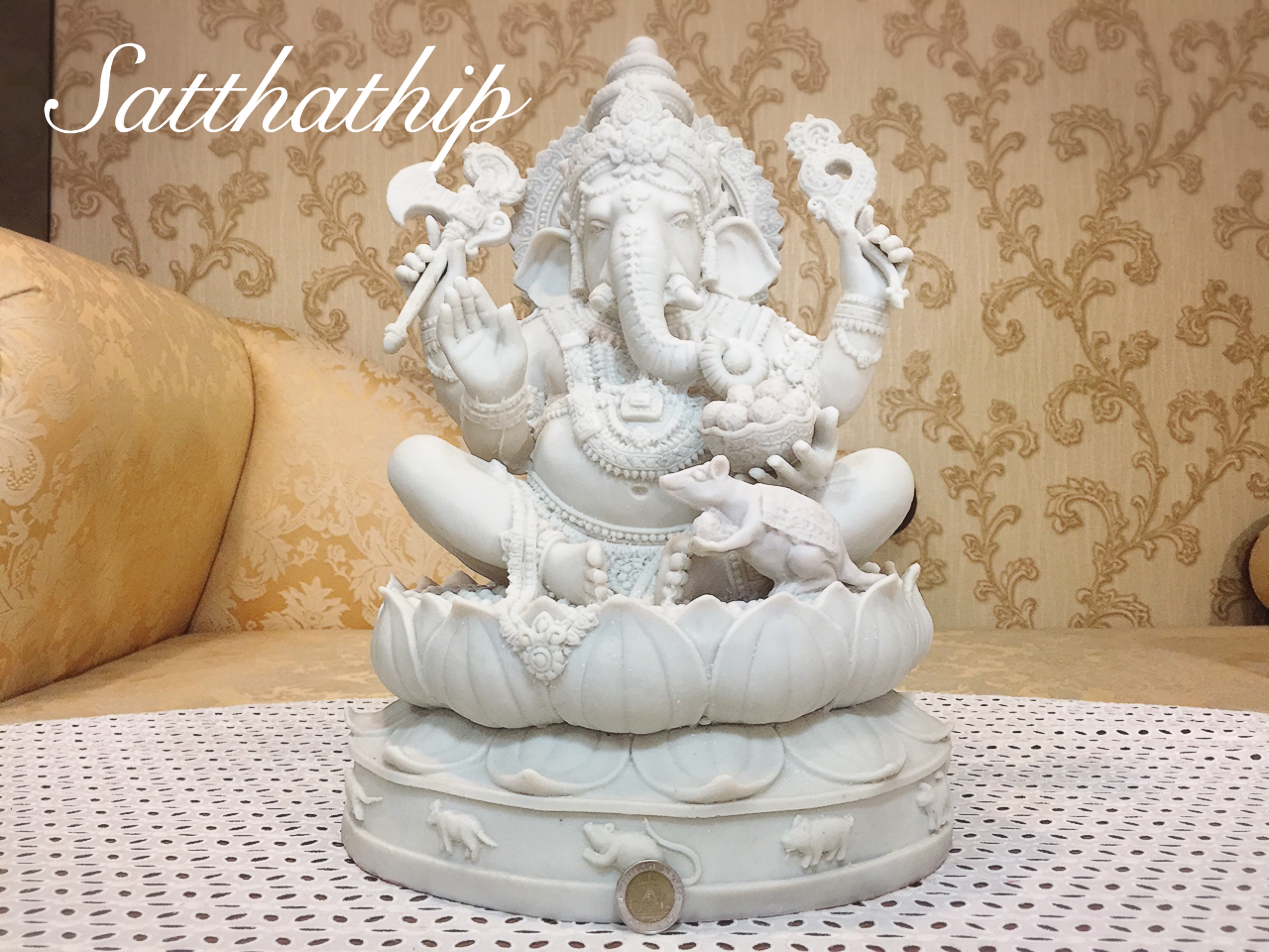 พระพิฆเนศ ปางสัมปทายะคเณศ (เรซิ่น) - Ganesha: Lord of Success