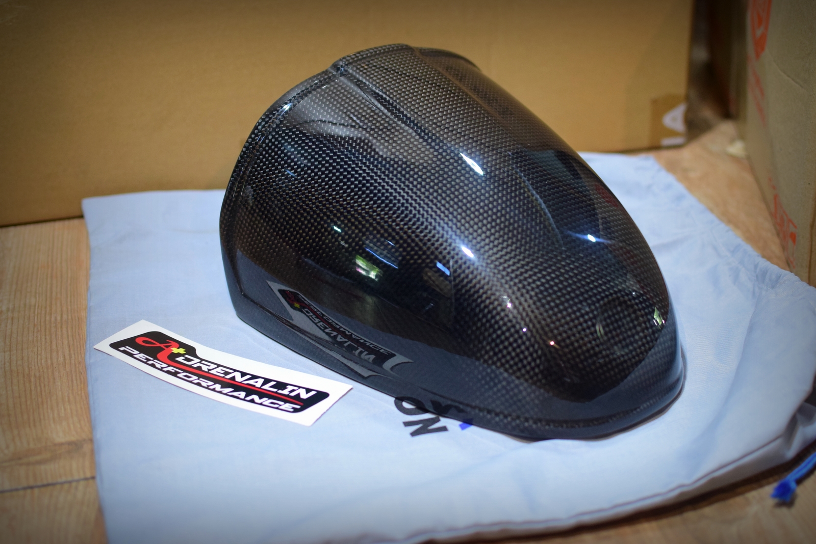 ตูดมดคาร์บอน ilmberger สำหรับ R nine T 2017+