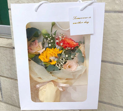 ถุงของขวัญ,ถุงใส่ของขวัญ,ถุงกระดาษใส่ของขวัญ,ของแจก,ดอกไม้,ราคาถูก
