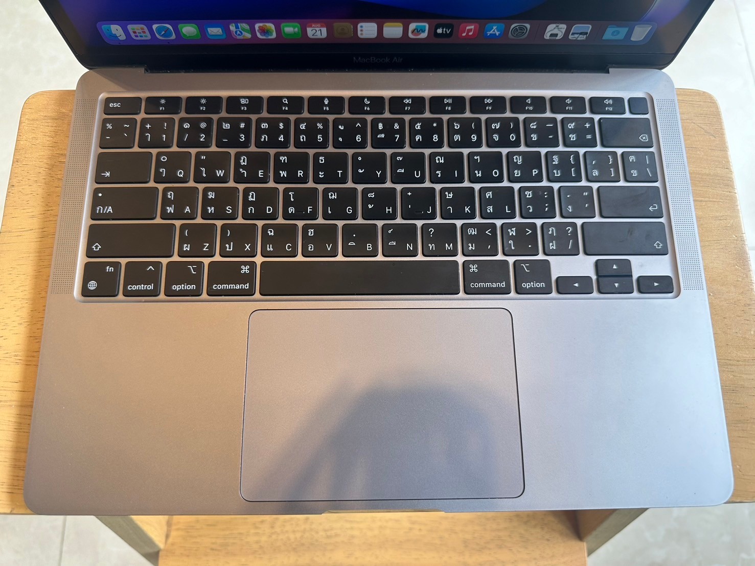 MacBook Air (13.3-inch M1,2020) 8/256