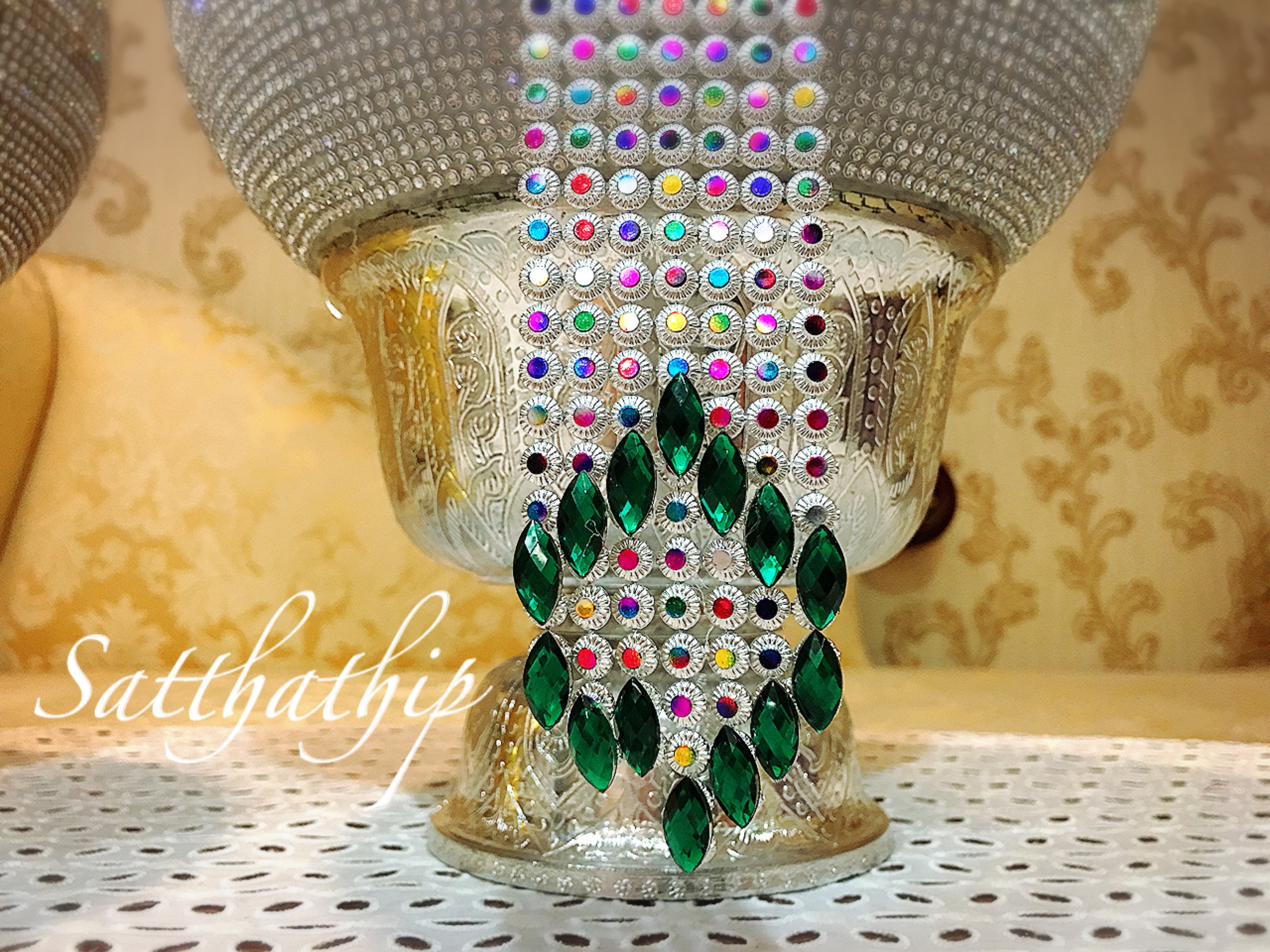 พานพุ่มเงินทอง [9 นิ้ว/ 4,700 บาท/คู่]