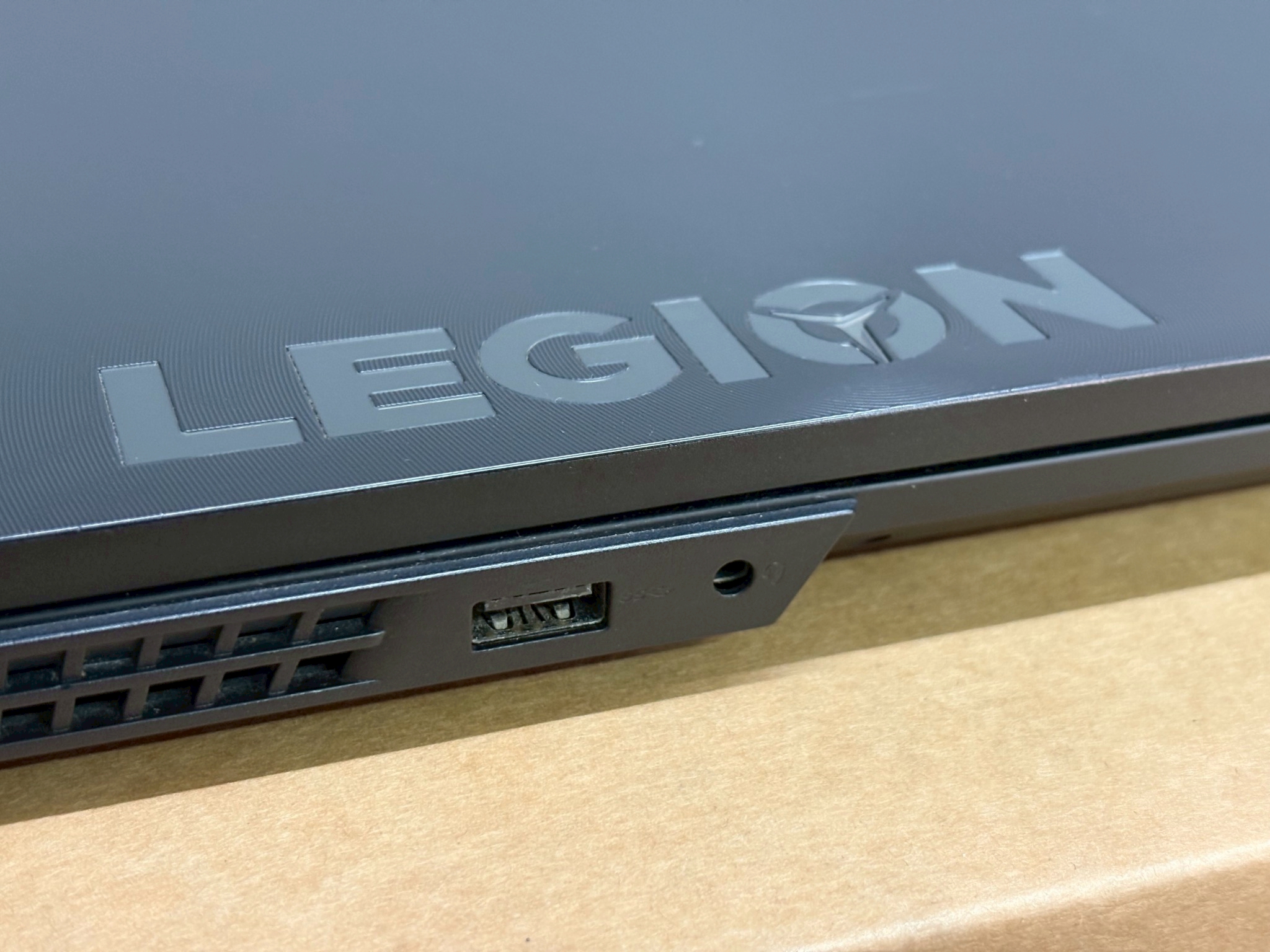 Lenovo LEGION Y540-15IRH-PG0-81SY00ARTA