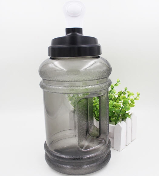 กระบอกน้ำดัมเบล,ขวดน้ำดัมเบล,กระบอกน้ำฟิตเนส,ขวดน้ำฟิตเนส,ขวดน้ำออกกำลังกาย,กระบอกน้ำพลาสติก