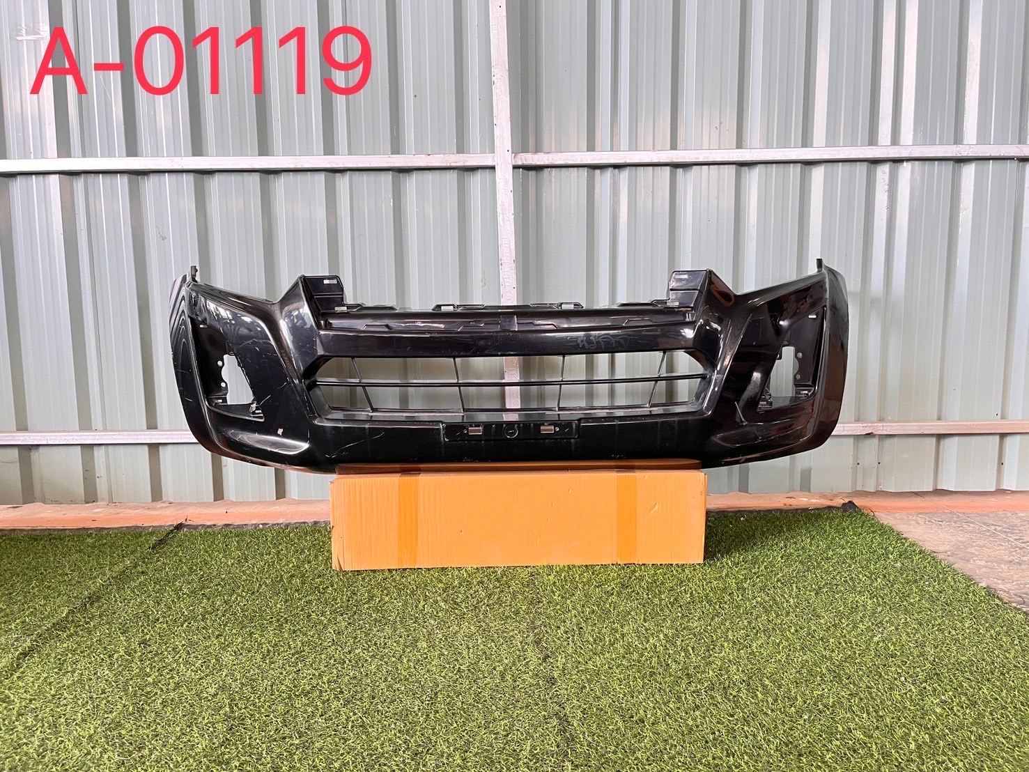 กันชนหน้า Isuzu D-max 2016 ตัวสูง แท้ถอดบิ้ว