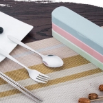 ชุดช้อนส้อมตะเกียบ