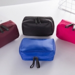 กระเป๋าใส่เครื่องสำอาง,กระเป๋า