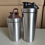 แก้วน้ำ,กระบอกน้ำสแตนเลส