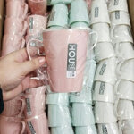 แก้วน้ำพลาสติก