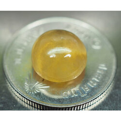 บุษราคัมอัฟริกาสีเหลืองอ่อน 6.05 กะรัต