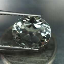 แอเมทิสต์สีเขียวอ่อน 4.45 กะรัต AAA