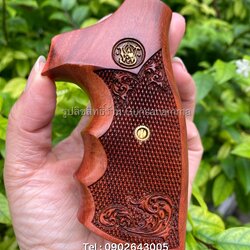 ด้ามไม้พยุง Smith&Wesson J Squarebutt(สแควบัท)