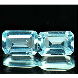 โทแพซพลอยสีฟ้า 1.90 กะรัต 2 ชิ้น
