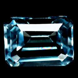 โทปาสสีฟ้า (Sky Blue Topaz) 2.70 กะรัต .