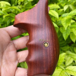 ด้ามไม้ลูกโม่ Smith&Wesson K (ราวบัท)